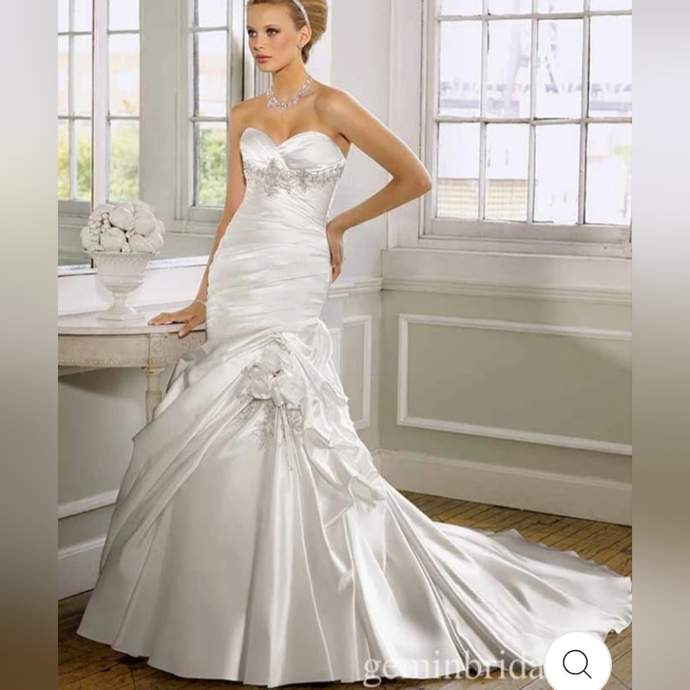 Mori Lee 1603 Satin Ivory Wedding Dress Size 4